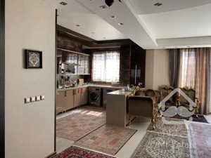 فروش 124 متر دولت تک واحدی