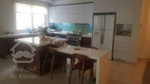 اجاره 160 متری اختیاریه