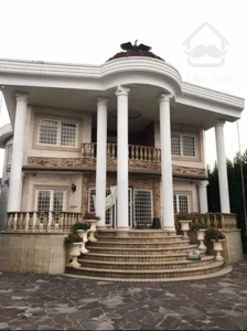 فروش ویلا باغ ۵۵۰متری ۴خوابه در استان مازندران-شهرستان عباس آباد-شهرکلارآباد