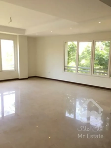 122 متر تاپ لوکیشن عین آبادی