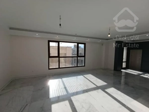 فروش 140 متری پاسداران