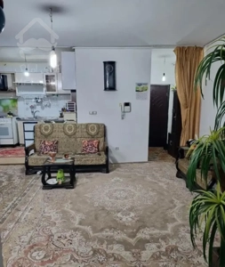 فروش ۸۲ متر ،‌ صنعتی ساز نگین ،‌ بر اصلی ،‌ تمیز