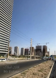 (/برج‌نارنج ۴و۵ اقساطی نوساز دریاچه چیتگر/)