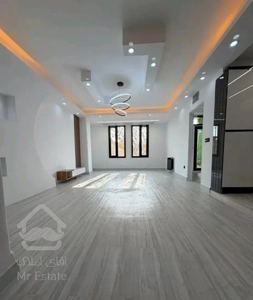 غرق نور/طراحی مدرن /سندتکبرگ/۶۳ متر/آسانسور دار
