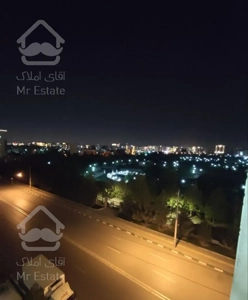 آپارتمان ۹۰ متر / شیک / ویوو ابدی رو به پارک