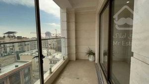 فروش اپارتمان 235 متری زعفرانیه