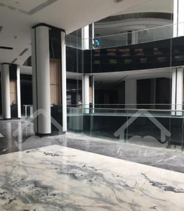 مغازه طلا فروشی ۳۱ متر