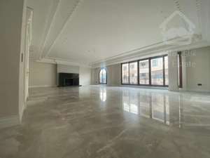 فروش اپارتمان 330 متری زعفرانیه