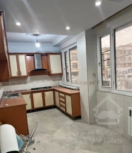 ۷۲متر فول امکانات نما تراورتن بلوار فردوس غرب