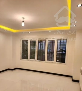 آپارتمان۱۰۶ متری پارکینگ مسقف(گیلاوند)۱۱۸۰ میلیون