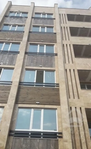 آپارتمان ۱۴۰ متری سه خوابه