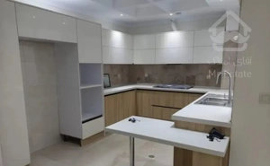 ۱۱۰ متر ۲ خواب کم سن کوی فراز