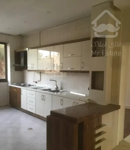 ۱۵۰ متری هاشمیه ۲۸ طبقه اول بازسازی شیک