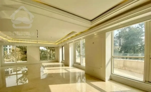 نیاوران یاسر 330متر 4خوابه + سوییت مجزا +3پارکینگ