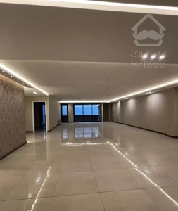 فروش اپارتمان لوکس 4 خواب در خیابان مشتاق