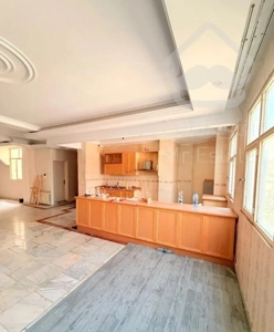 فروش یک دستگاه اپارتمان ۳ طبقه