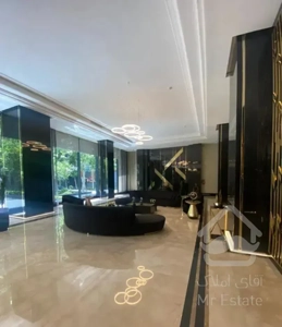 ۴۲۰ متر فرشته دیپلمات نشین