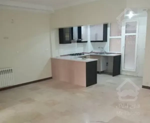 ۷۶متر دوخواب ۶ سال ساخت رو‌به آفتاب پونک