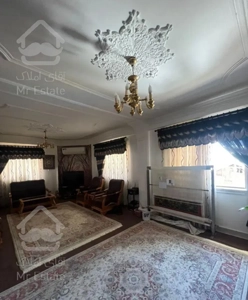 راه جدا طبقه اول خوش نقشه و نورگیر/سبحان