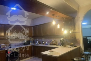 150 متر / شمال جردن / نورگیر