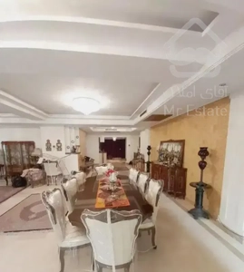 فرشته و محمودیه / ۱۷۱متر ۳خواب / ۱۱ سال ساخت