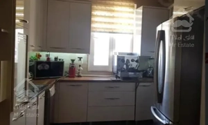 فروش اپارتمان ۸۰ متری دو خوابه کامل بازسازی شده