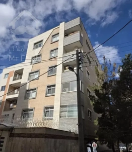 196 متری سه خواب ملک شهر ملکشهر