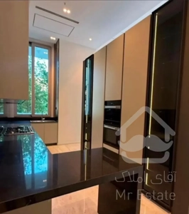 فرمانیه/تاپ لوکیشن/240 متر/3خواب مستر/فول مشاعات