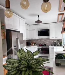 هنرستان گلشن ۱۲۵ متر ۳ خواب تک واحدی