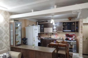 فروش واحد فول امکانات فاز ۷اندیشه نزدیک خیابان