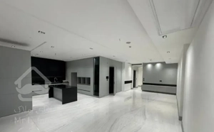 آپارتمان 175 متری 3 خواب هنرستان، طبقه 1