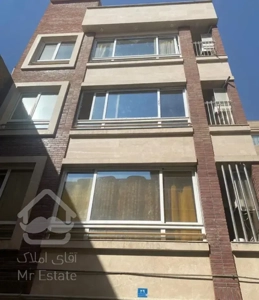 ۷۰ متر نوساز زیر همکف شاهین شمالی