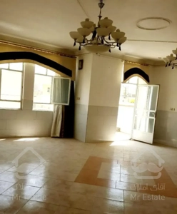 140 متر منزل مسکونی طبقه بالا/ تخلیه/ صفاییه