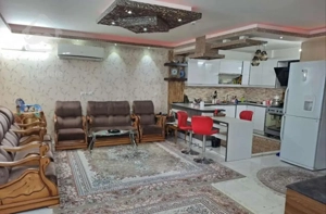 یک واحد آپارتمان فول بازسازی شده