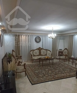 آپارتمان دوخوابه غرق در نور