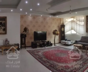 غرق در نور *اشتراکی شمالی*