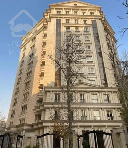 فروش آپارتمان ۲۵۰‌متری ۴ خوابه آجودانیه