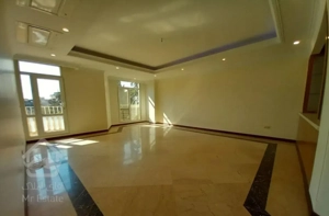 پاسداران 150 متر 3 خواب       2 پارکینگ / تبدیل