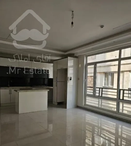 ۹۰ متر ۲ خواب/ شمال فردوس/ نور مستقیم