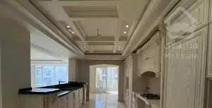 فایل شخصی/ 350متر تکواحدی نوساز / ۴خواب مستر / 4p