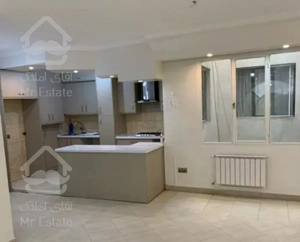 هروی 110 متر لوکیشن دنج طبقه اول