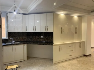 فروش 99 متر اختیاریه