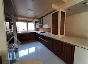 فروش 120 متر پاسداران