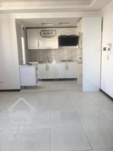 ۵۰ متر فول امکانات بسیار به قیمت (طلا)