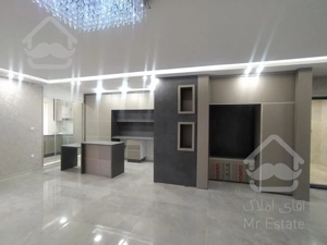 آپارتمان ۱۳۵ متر ، بر اول خیابان پاسداران