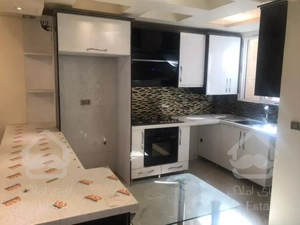 فروش اختیاریه شمالی 87 متر