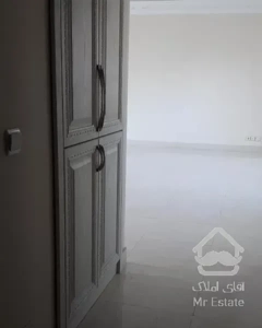 آپارتمان ۱۲۸ متری ۲ خواب سند دار خوش نقشه