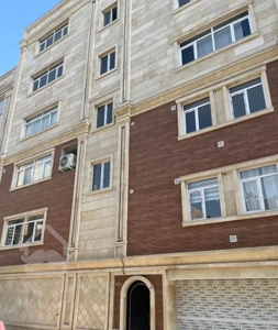 ۷۰ متری / دو نبش /‌ نورگیر دار / خوش نقشه