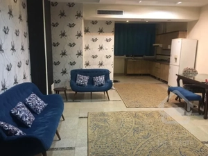 فروش 87 متری میدان بهشتی