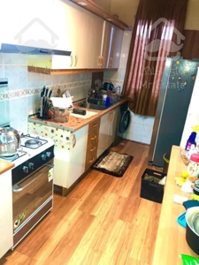 قلهک 82 متر طبقه اول